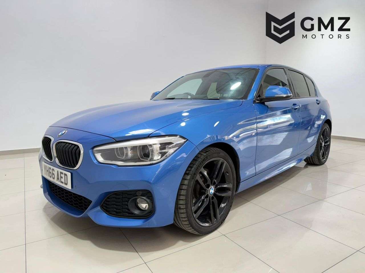 A 2016 BMW 1 SERIES 2.0 120d M Sport Hatchback 5dr Diesel Auto xDrive Euro 6 (s/s) (190 ps) NAT A 2016 BMW 1 SERIES 2.0 120d M Sport Hatchback 5dr Diesel Auto xDrive Euro 6 (s/s) (190 ps) NAT