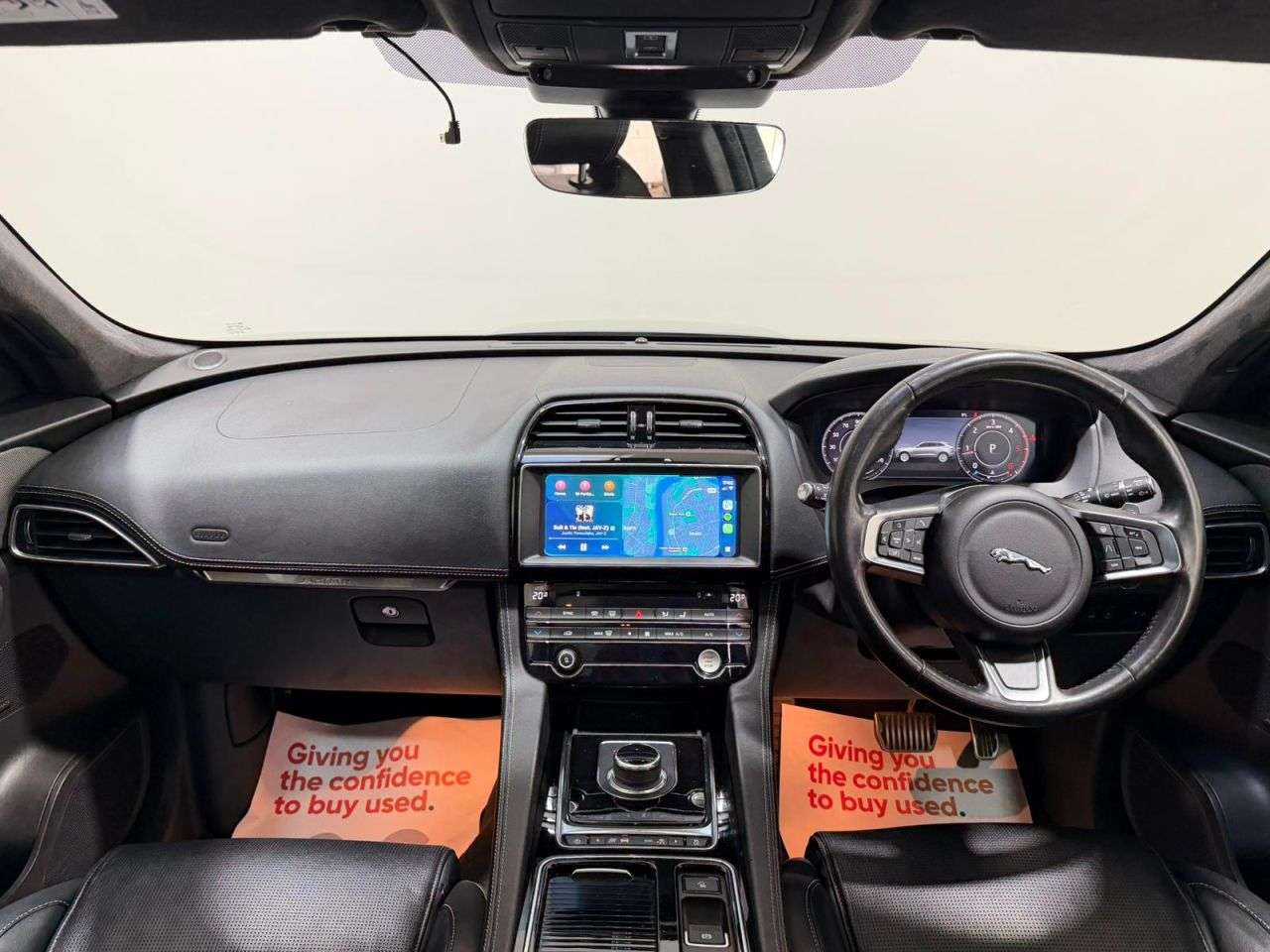 A 2019 JAGUAR F-PACE 2.0 D180 Chequered Flag SUV 5dr Diesel Auto AWD Euro 6 (s/s) (180 ps) FULL A 2019 JAGUAR F-PACE 2.0 D180 Chequered Flag SUV 5dr Diesel Auto AWD Euro 6 (s/s) (180 ps) FULL