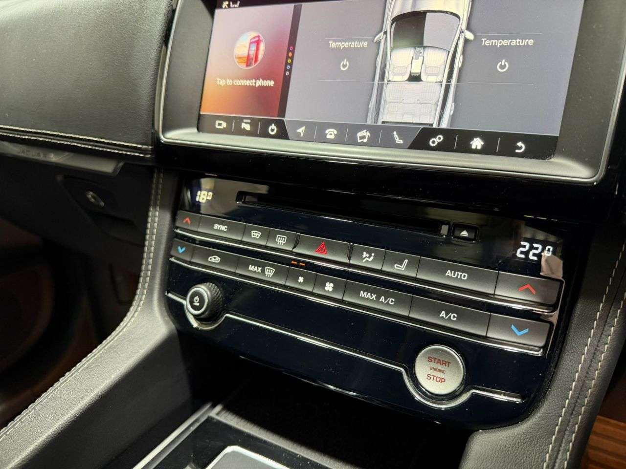 2019 JAGUAR F-PACE 2019 JAGUAR F-PACE