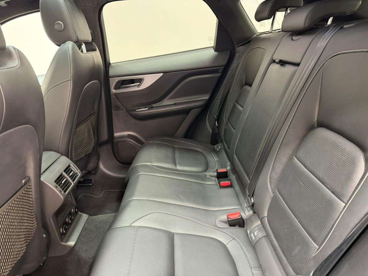 2019 JAGUAR F-PACE 2019 JAGUAR F-PACE