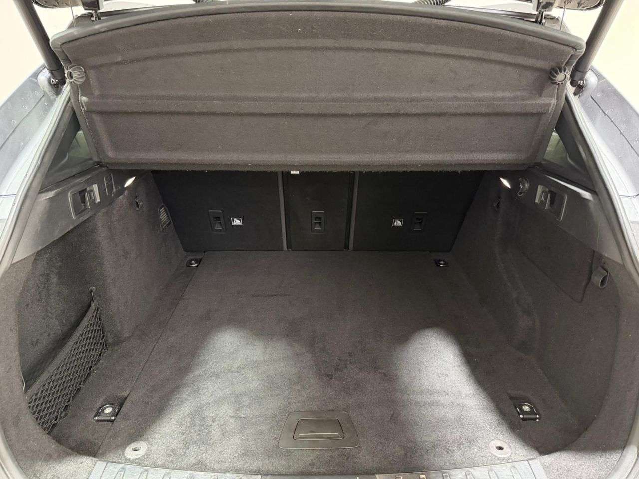 2019 JAGUAR F-PACE 2019 JAGUAR F-PACE