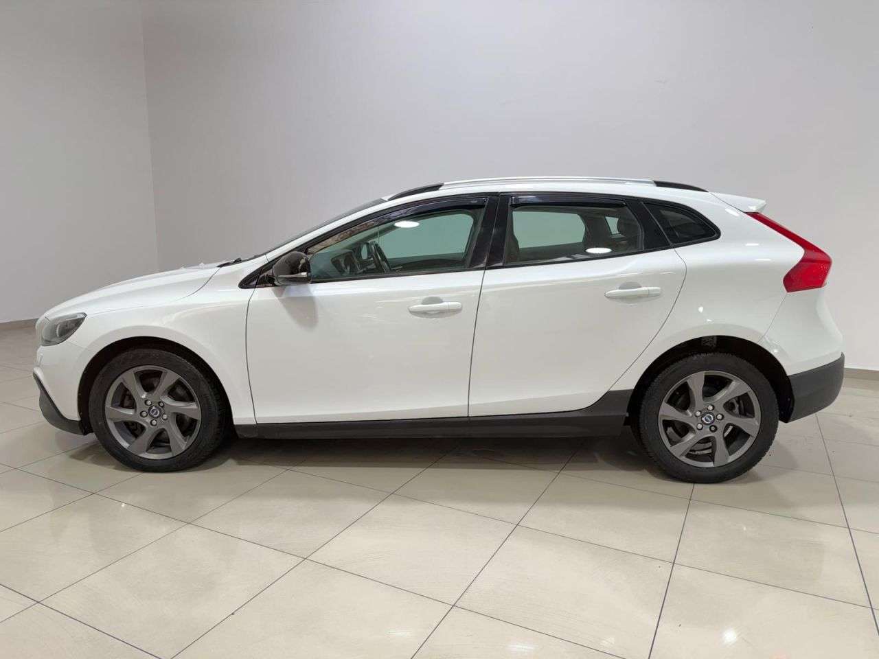 2015 VOLVO V40 CROSS COUNTRY 2015 VOLVO V40 CROSS COUNTRY