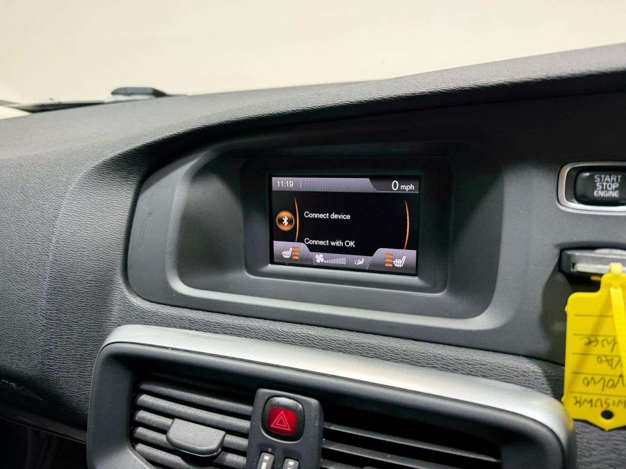 2015 VOLVO V40 CROSS COUNTRY 2015 VOLVO V40 CROSS COUNTRY