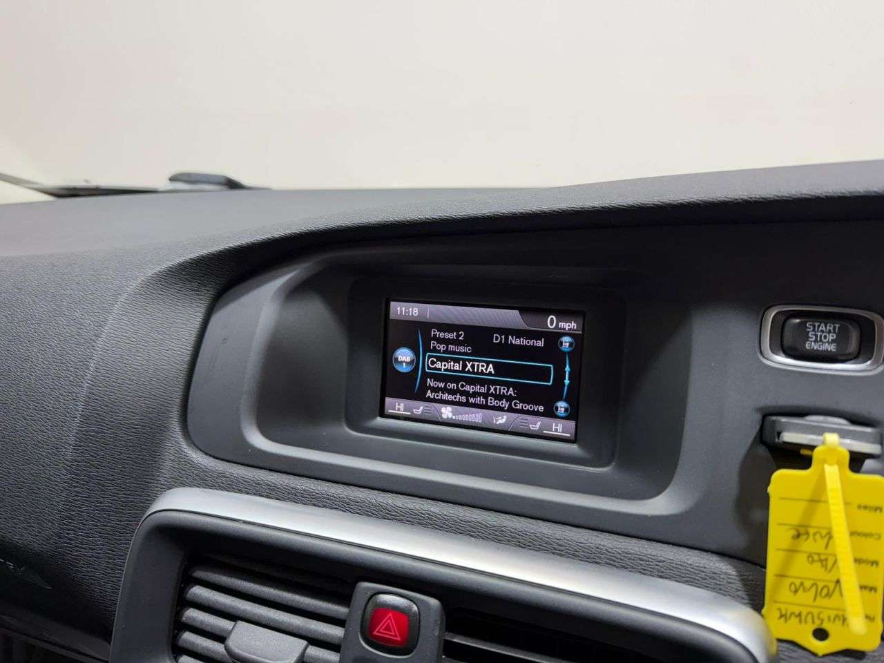 2015 VOLVO V40 CROSS COUNTRY 2015 VOLVO V40 CROSS COUNTRY