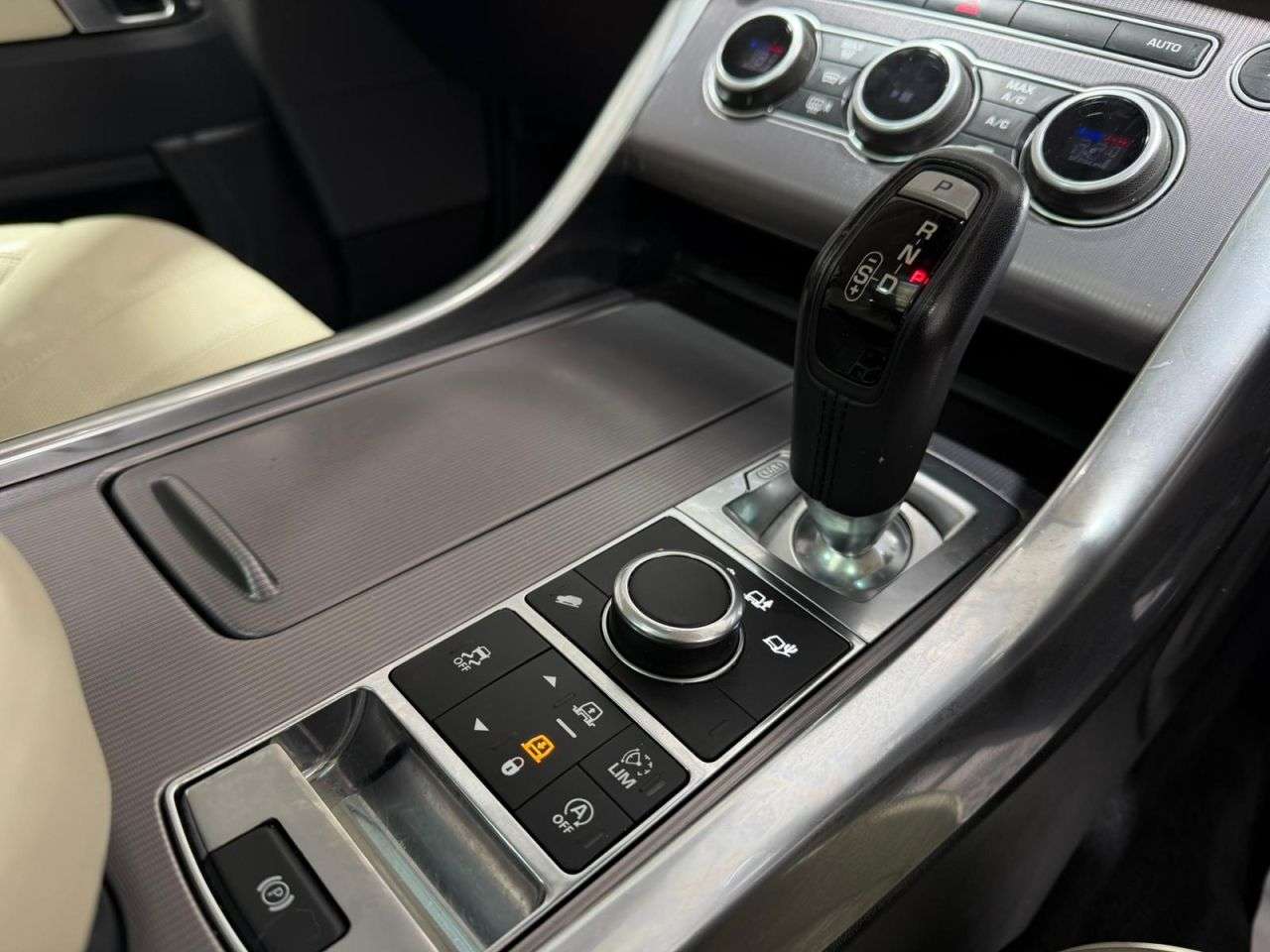 2017 LAND ROVER RANGE ROVER SPORT 2017 LAND ROVER RANGE ROVER SPORT