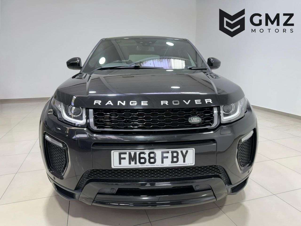 A 2019 LAND ROVER RANGE ROVER EVOQUE TD4 HSE DYNAMIC A 2019 LAND ROVER RANGE ROVER EVOQUE TD4 HSE DYNAMIC