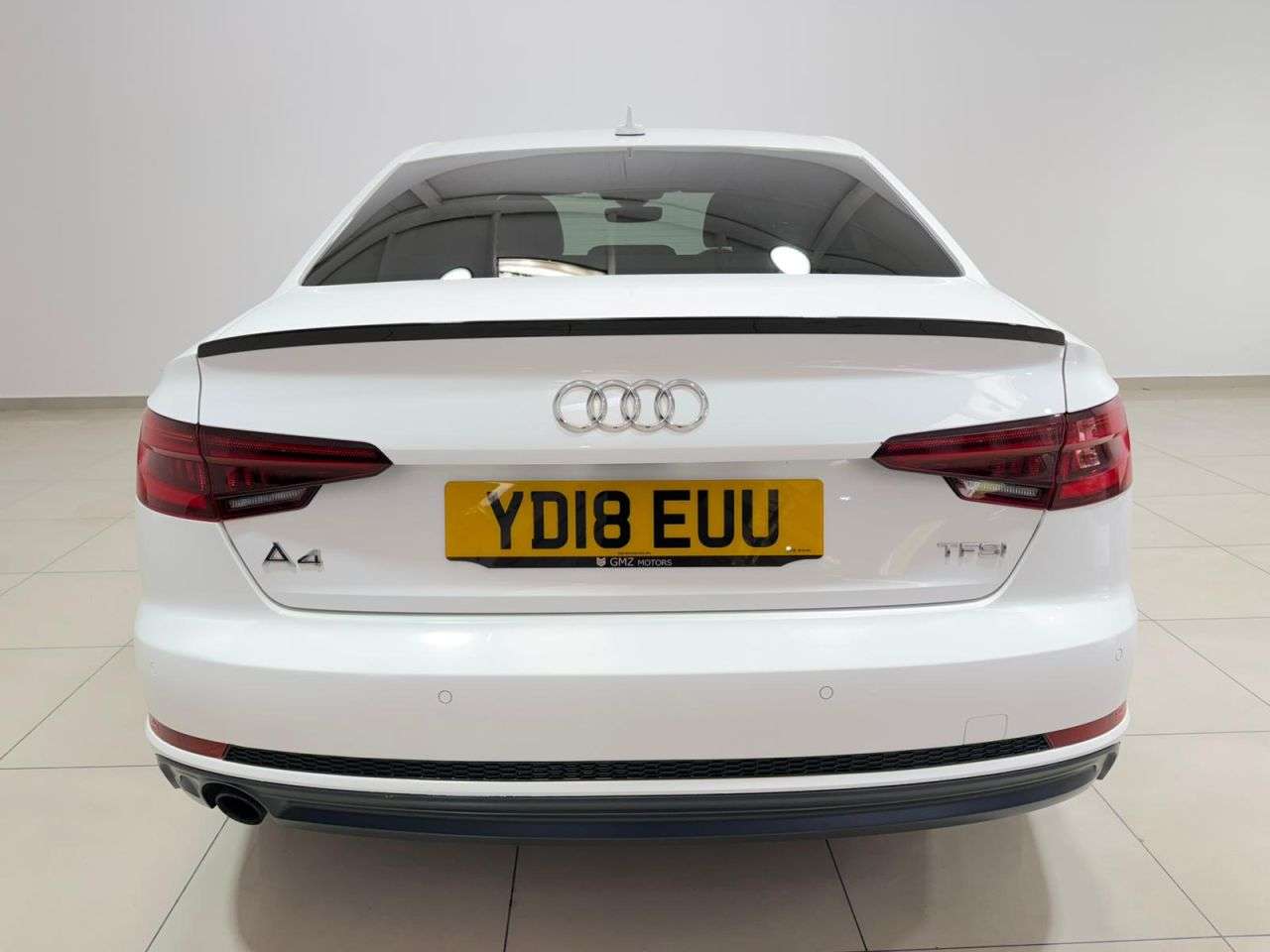 2018 AUDI A4 2018 AUDI A4