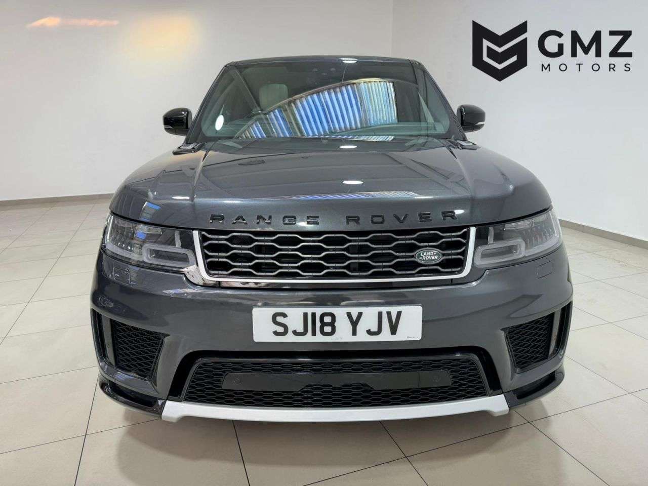 A 2018 LAND ROVER RANGE ROVER SPORT 3.0 SD V6 HSE SUV 5dr Diesel Auto 4WD Euro 6 (s/s) (306 ps) NATIONWIDE DELI A 2018 LAND ROVER RANGE ROVER SPORT 3.0 SD V6 HSE SUV 5dr Diesel Auto 4WD Euro 6 (s/s) (306 ps) NATIONWIDE DELI