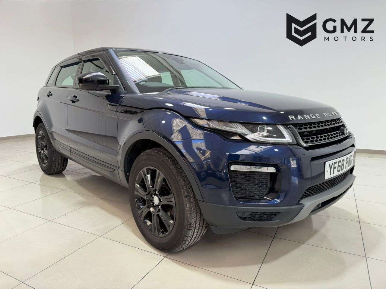 A 2018 LAND ROVER RANGE ROVER EVOQUE 2.0 TD4 SE Tech SUV 5dr Diesel Auto 4WD Euro 6 (s/s) (180 ps) NATIONWIDE DE A 2018 LAND ROVER RANGE ROVER EVOQUE 2.0 TD4 SE Tech SUV 5dr Diesel Auto 4WD Euro 6 (s/s) (180 ps) NATIONWIDE DE