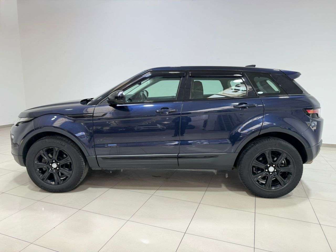 2018 LAND ROVER RANGE ROVER EVOQUE 2018 LAND ROVER RANGE ROVER EVOQUE