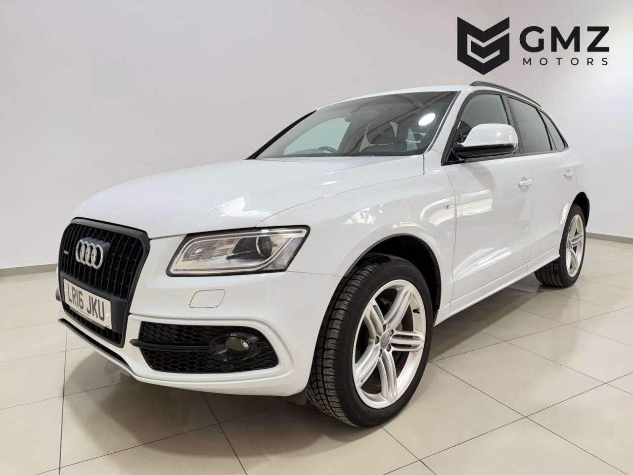 A 2016 AUDI Q5 2.0 TDI S line Plus SUV 5dr Diesel S Tronic quattro Euro 6 (s/s) (190 ps) N A 2016 AUDI Q5 2.0 TDI S line Plus SUV 5dr Diesel S Tronic quattro Euro 6 (s/s) (190 ps) N