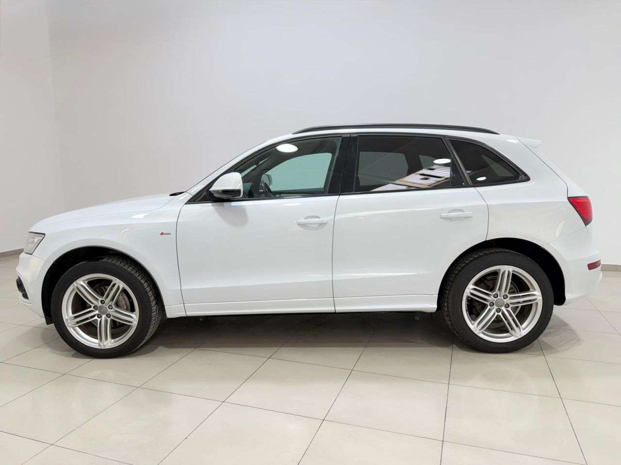 2016 AUDI Q5 2016 AUDI Q5
