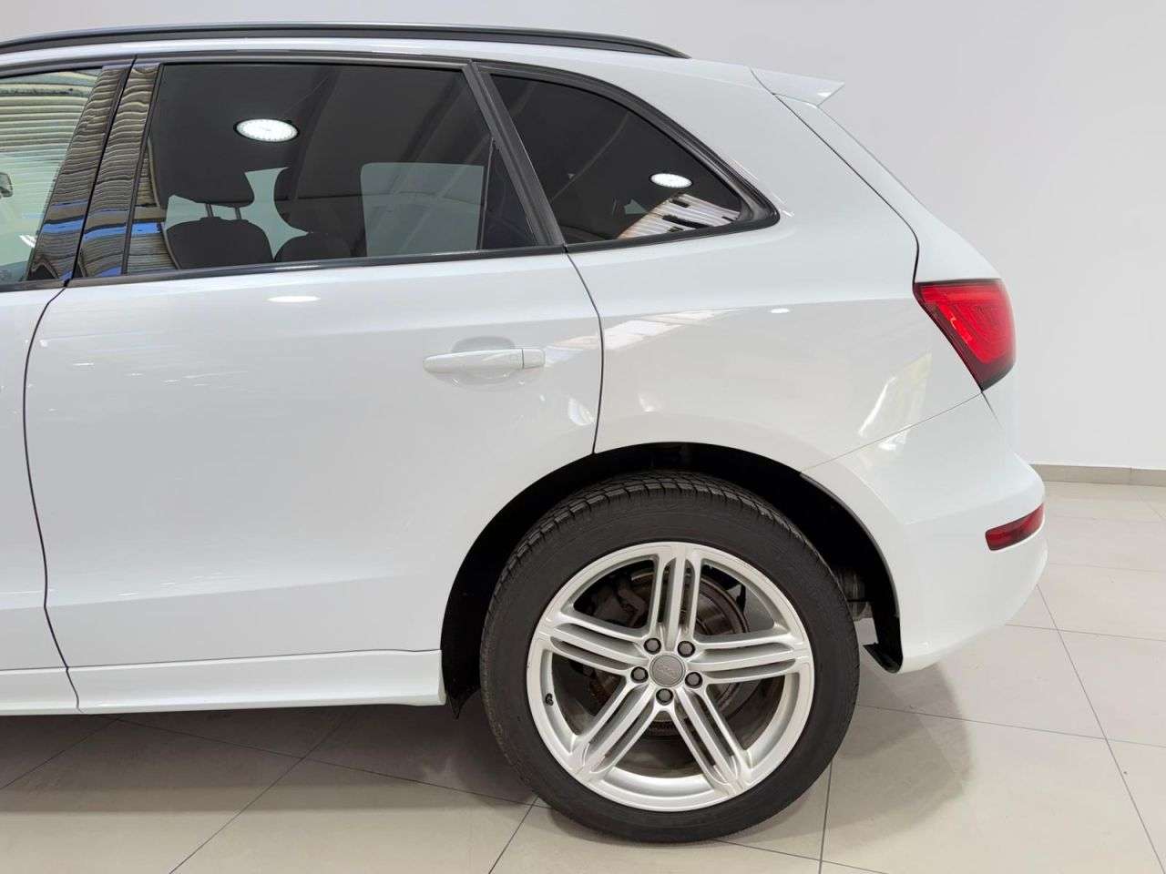 2016 AUDI Q5 2016 AUDI Q5