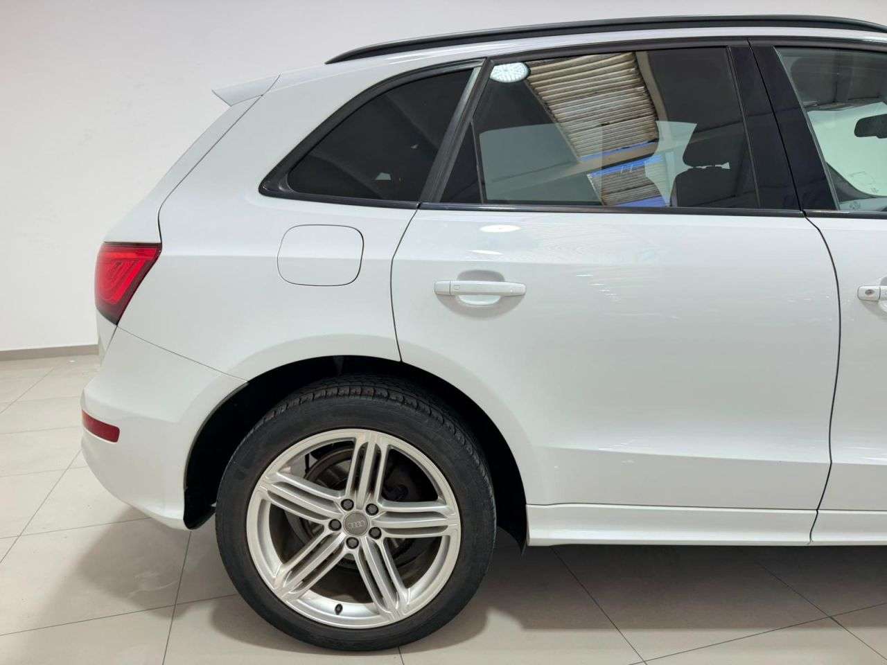2016 AUDI Q5 2016 AUDI Q5