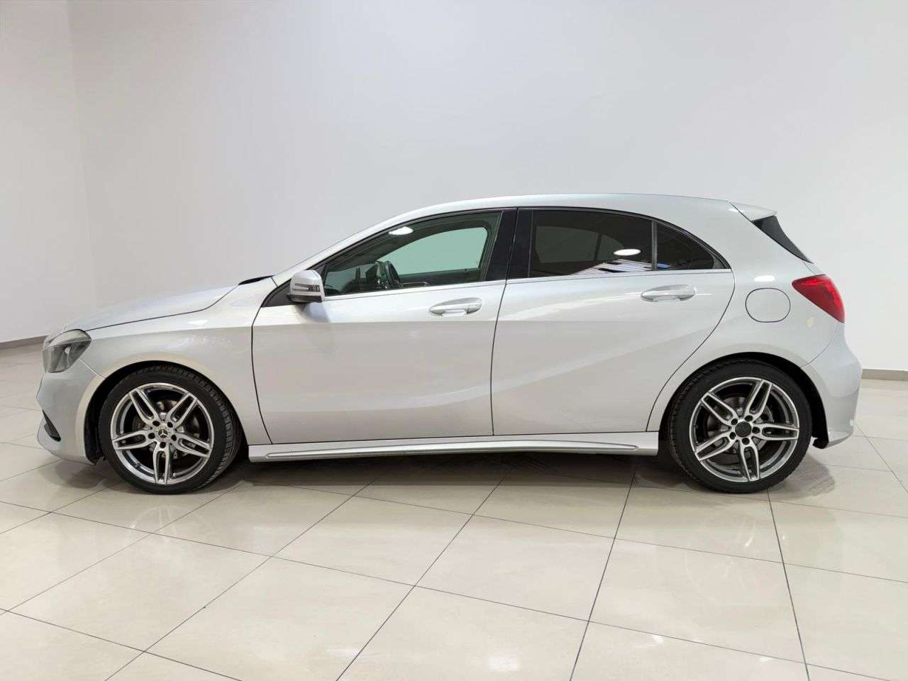 2017 MERCEDES-BENZ A-CLASS 2017 MERCEDES-BENZ A-CLASS