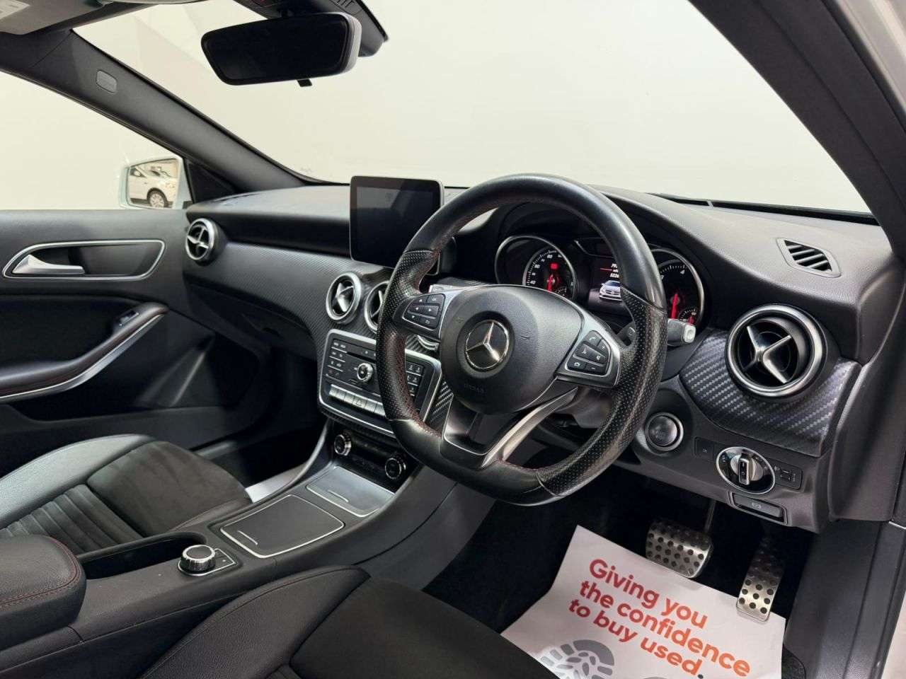2017 MERCEDES-BENZ A-CLASS 2017 MERCEDES-BENZ A-CLASS