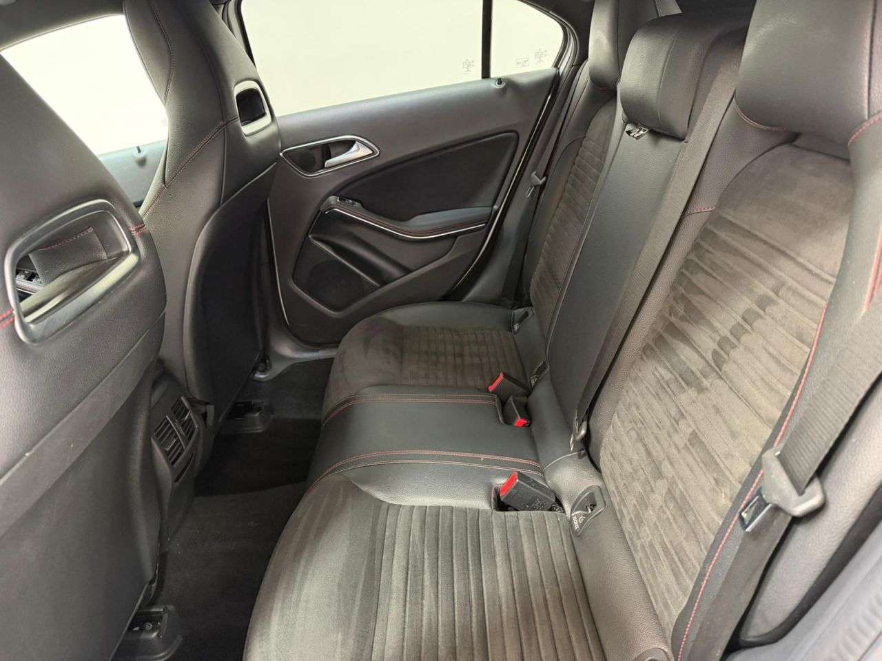 2017 MERCEDES-BENZ A-CLASS 2017 MERCEDES-BENZ A-CLASS
