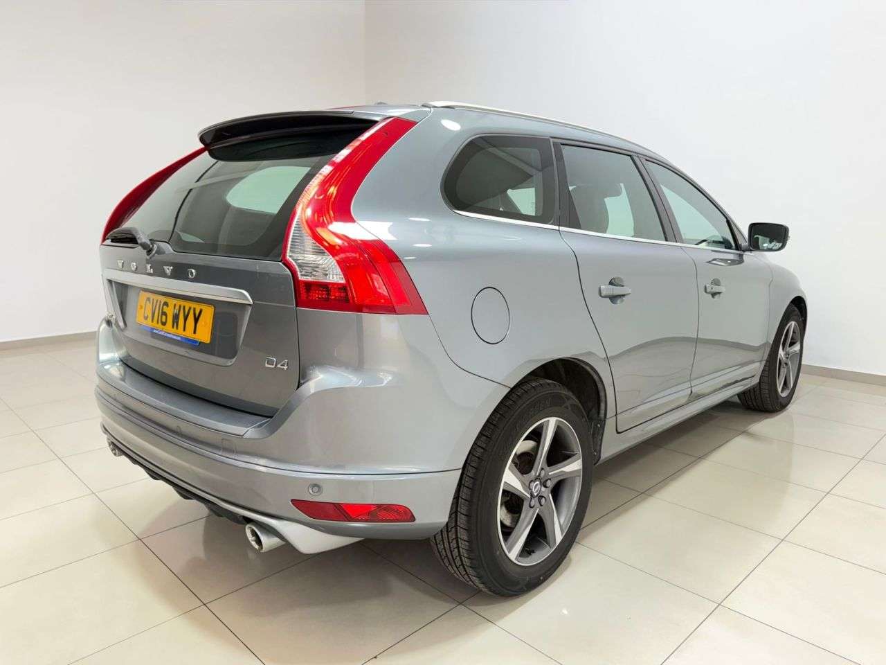 2016 VOLVO XC60 2016 VOLVO XC60