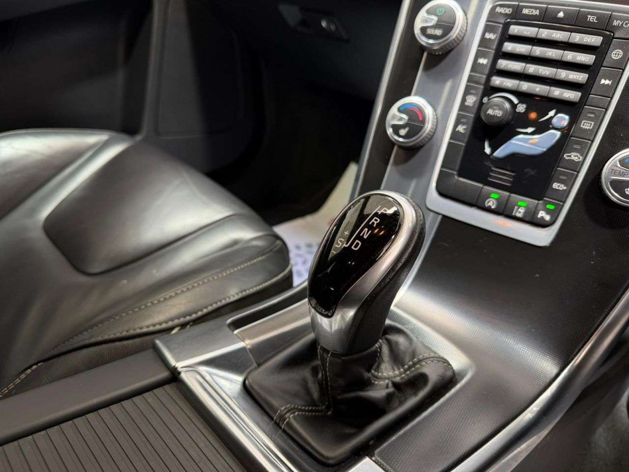 2016 VOLVO XC60 2016 VOLVO XC60