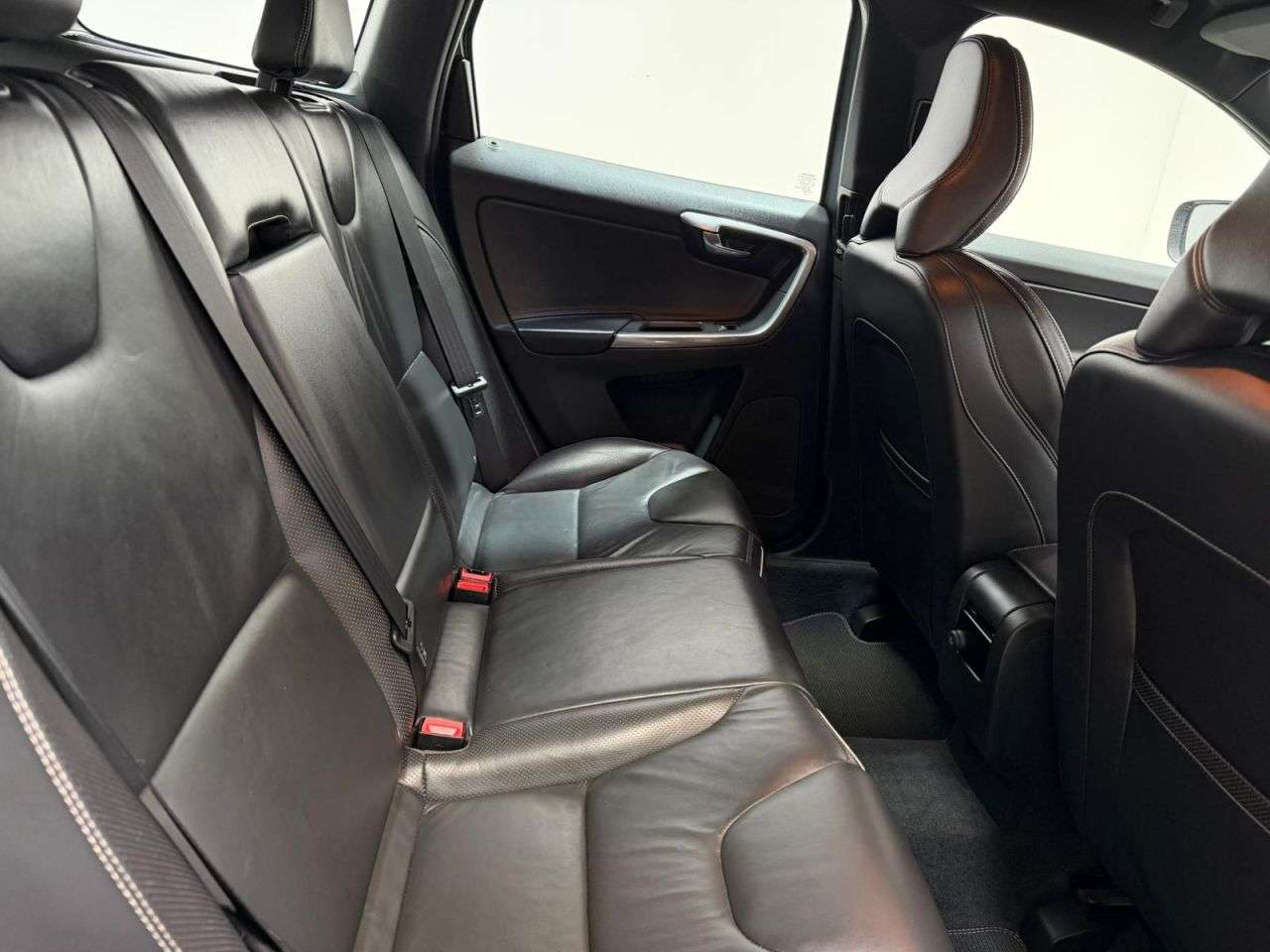 2016 VOLVO XC60 2016 VOLVO XC60