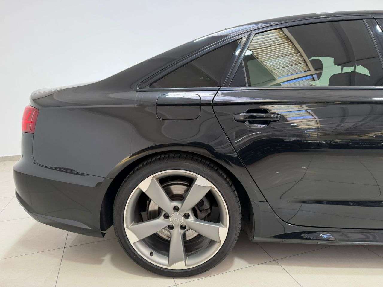 2015 AUDI A6 SALOON 2015 AUDI A6 SALOON