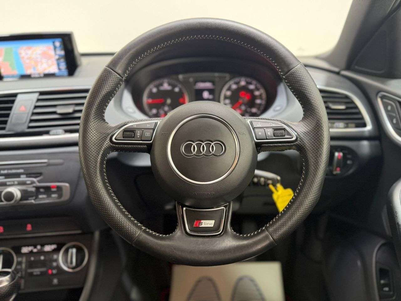 2015 AUDI Q3 2015 AUDI Q3
