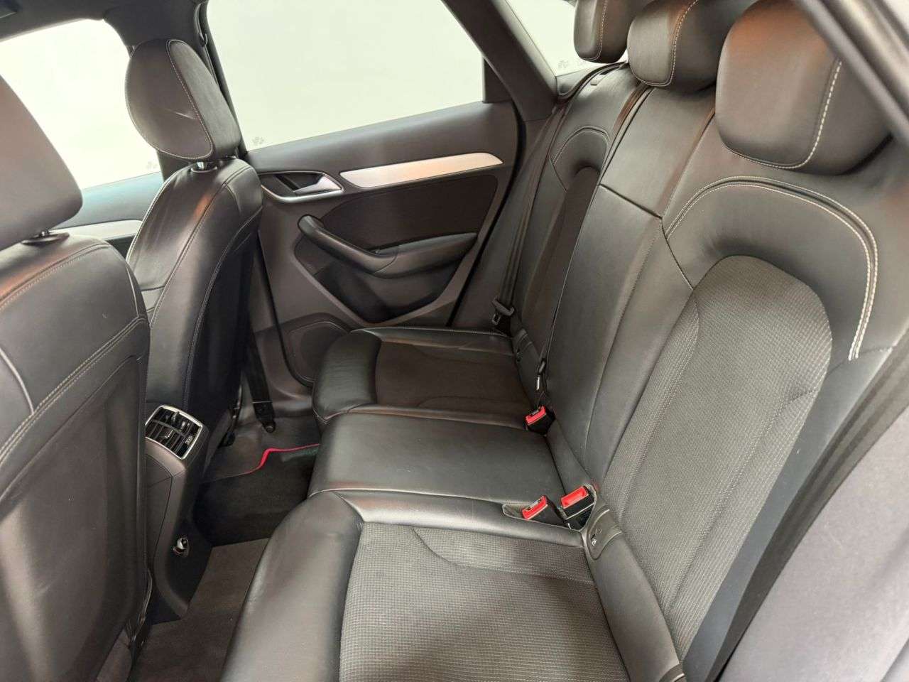 2015 AUDI Q3 2015 AUDI Q3