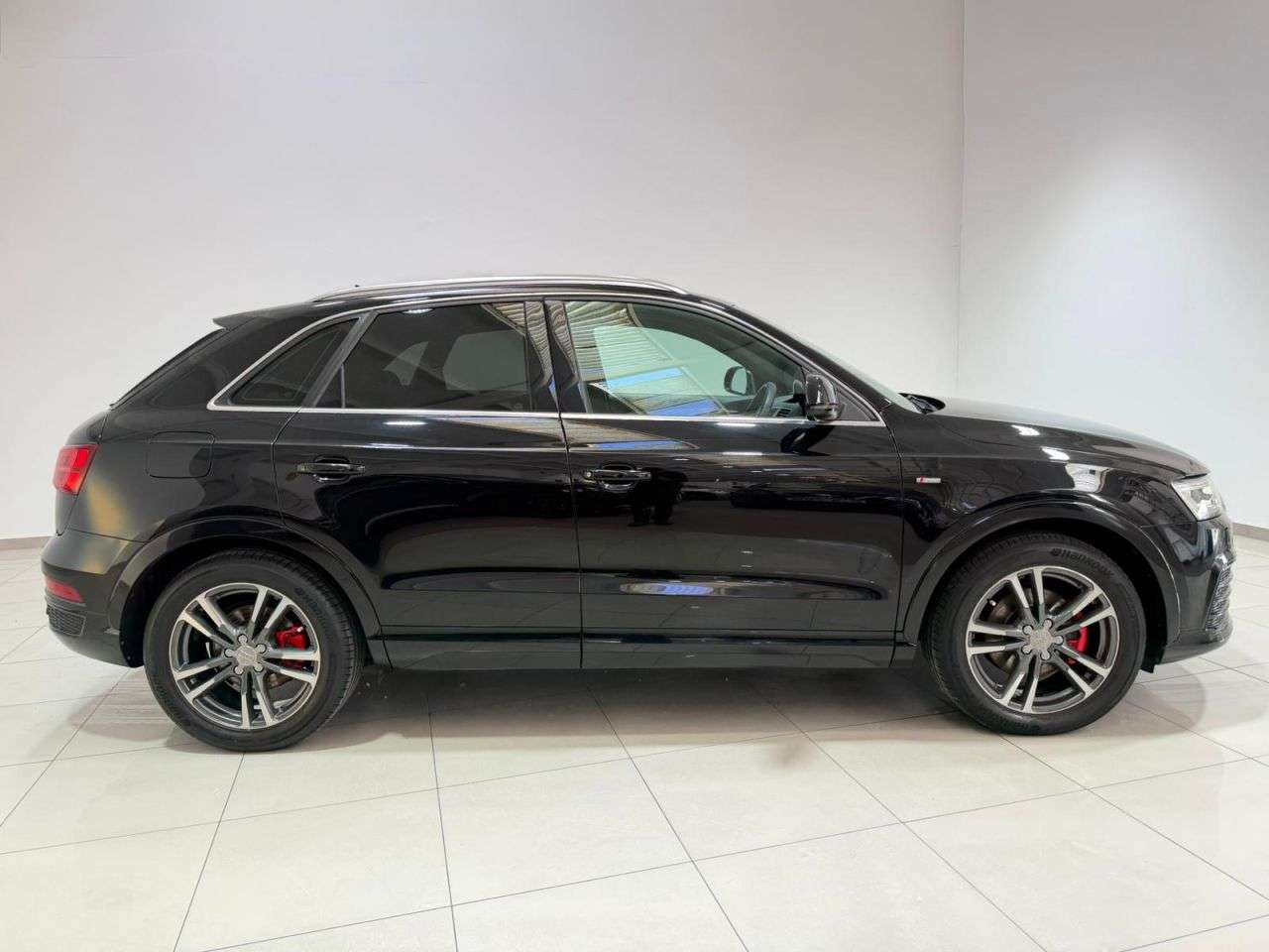 2015 AUDI Q3 2015 AUDI Q3