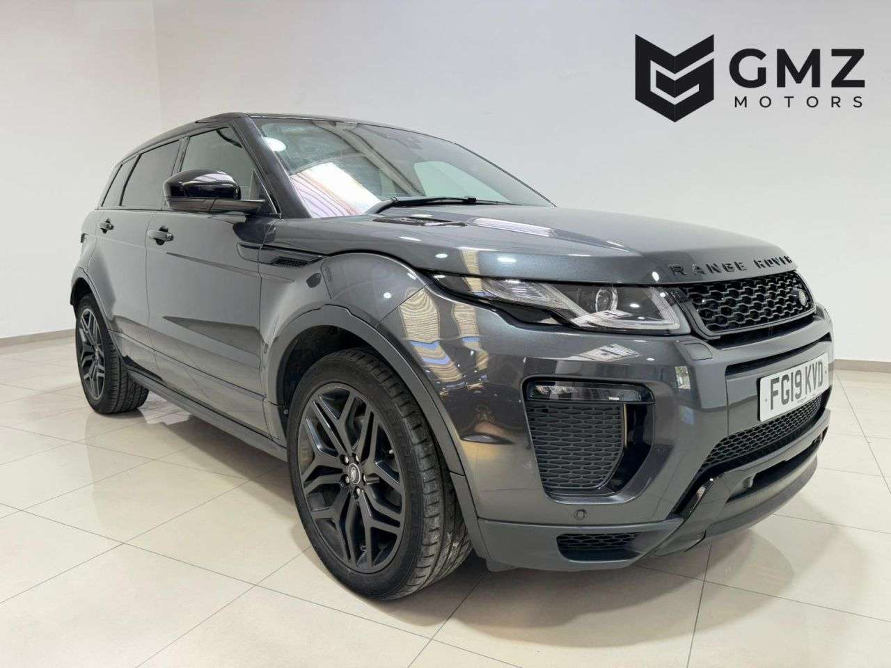 A 2019 LAND ROVER RANGE ROVER EVOQUE 2.0 TD4 HSE Dynamic SUV 5dr Diesel Auto 4WD Euro 6 (s/s) (180 ps) NATIONWID A 2019 LAND ROVER RANGE ROVER EVOQUE 2.0 TD4 HSE Dynamic SUV 5dr Diesel Auto 4WD Euro 6 (s/s) (180 ps) NATIONWID