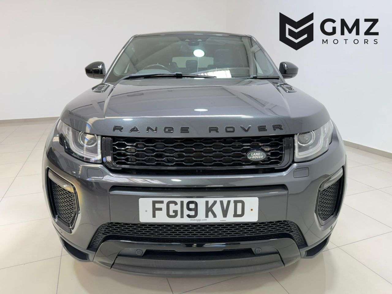 A 2019 LAND ROVER RANGE ROVER EVOQUE 2.0 TD4 HSE Dynamic SUV 5dr Diesel Auto 4WD Euro 6 (s/s) (180 ps) NATIONWID A 2019 LAND ROVER RANGE ROVER EVOQUE 2.0 TD4 HSE Dynamic SUV 5dr Diesel Auto 4WD Euro 6 (s/s) (180 ps) NATIONWID
