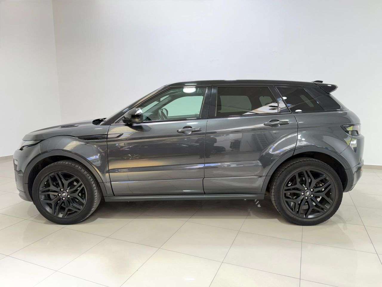 2019 LAND ROVER RANGE ROVER EVOQUE 2019 LAND ROVER RANGE ROVER EVOQUE