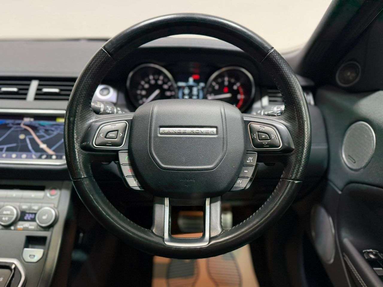 2019 LAND ROVER RANGE ROVER EVOQUE 2019 LAND ROVER RANGE ROVER EVOQUE