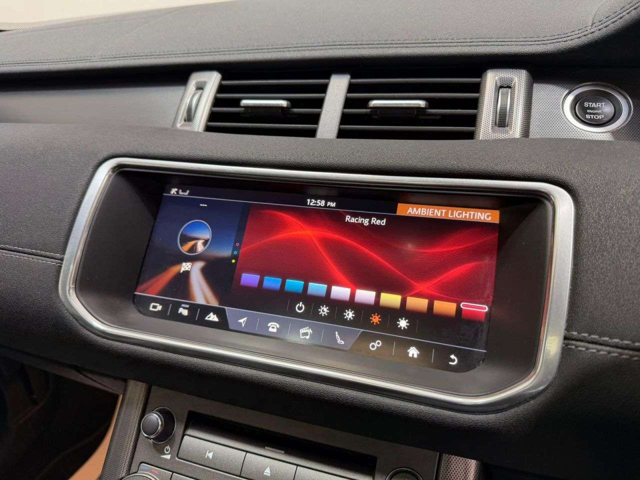2019 LAND ROVER RANGE ROVER EVOQUE 2019 LAND ROVER RANGE ROVER EVOQUE