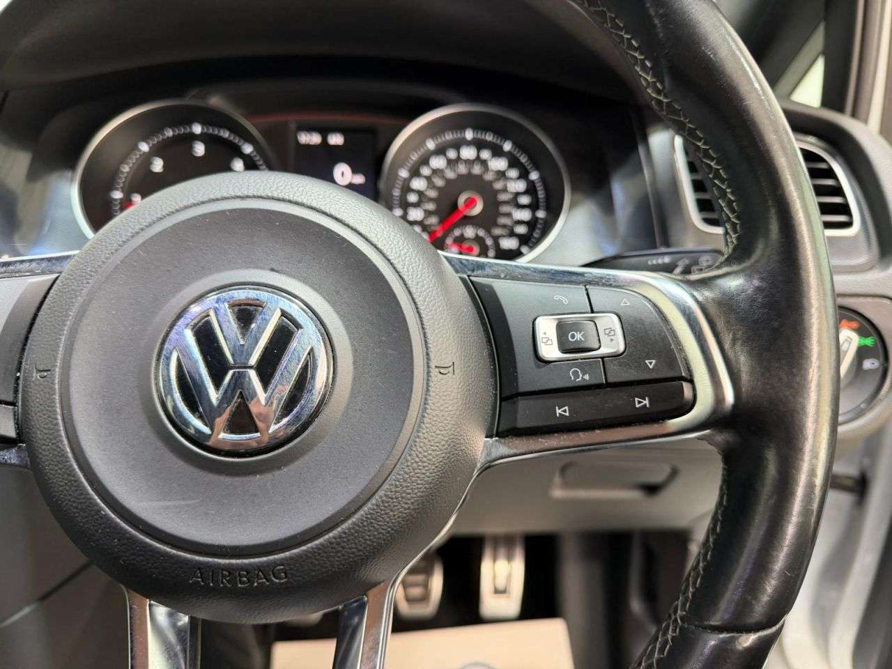 2016 VOLKSWAGEN GOLF 2016 VOLKSWAGEN GOLF