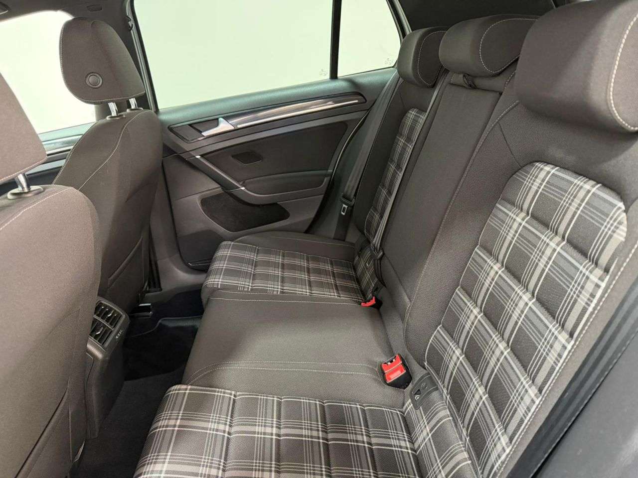 2016 VOLKSWAGEN GOLF 2016 VOLKSWAGEN GOLF