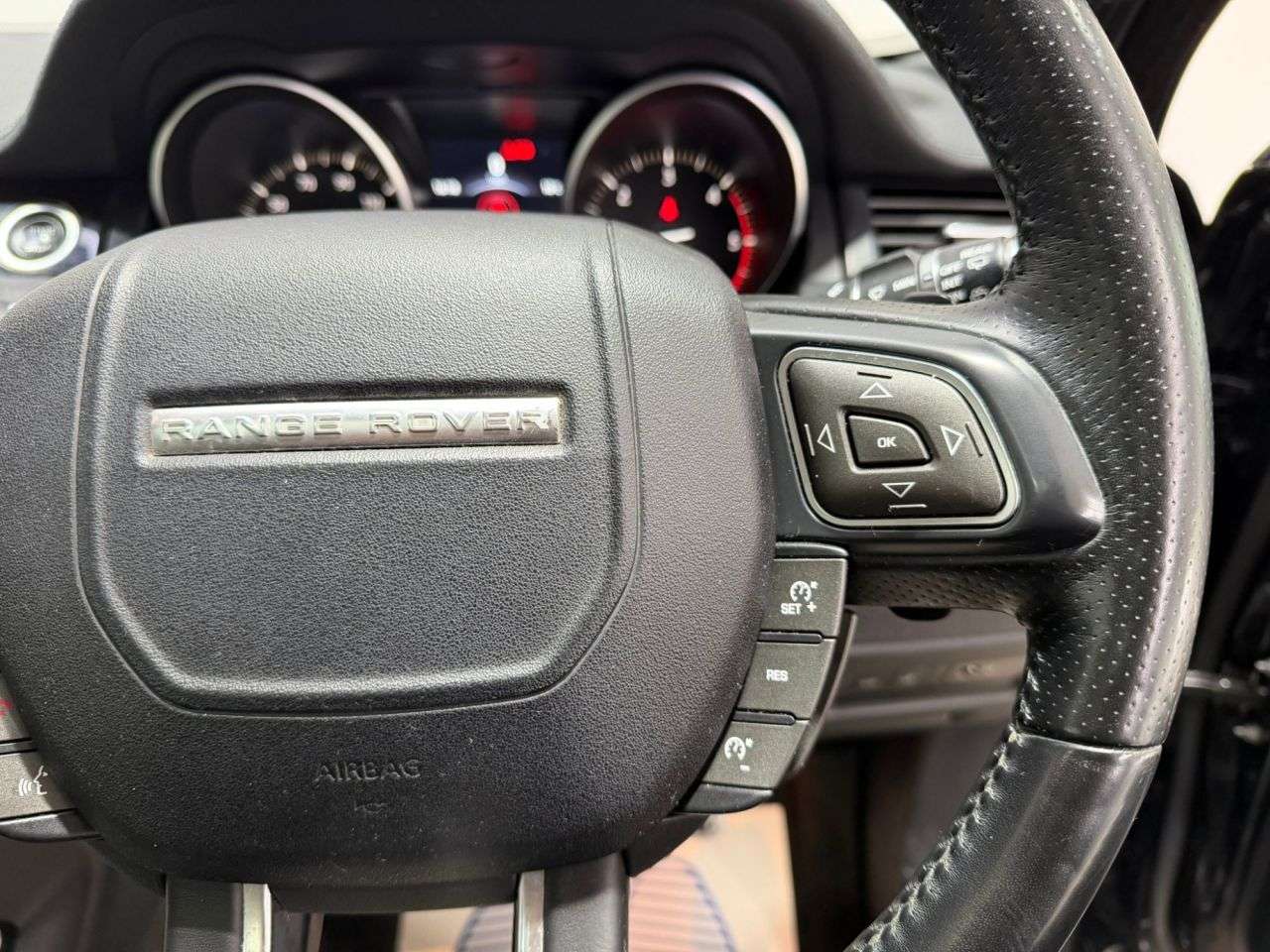 2018 LAND ROVER RANGE ROVER EVOQUE 2018 LAND ROVER RANGE ROVER EVOQUE