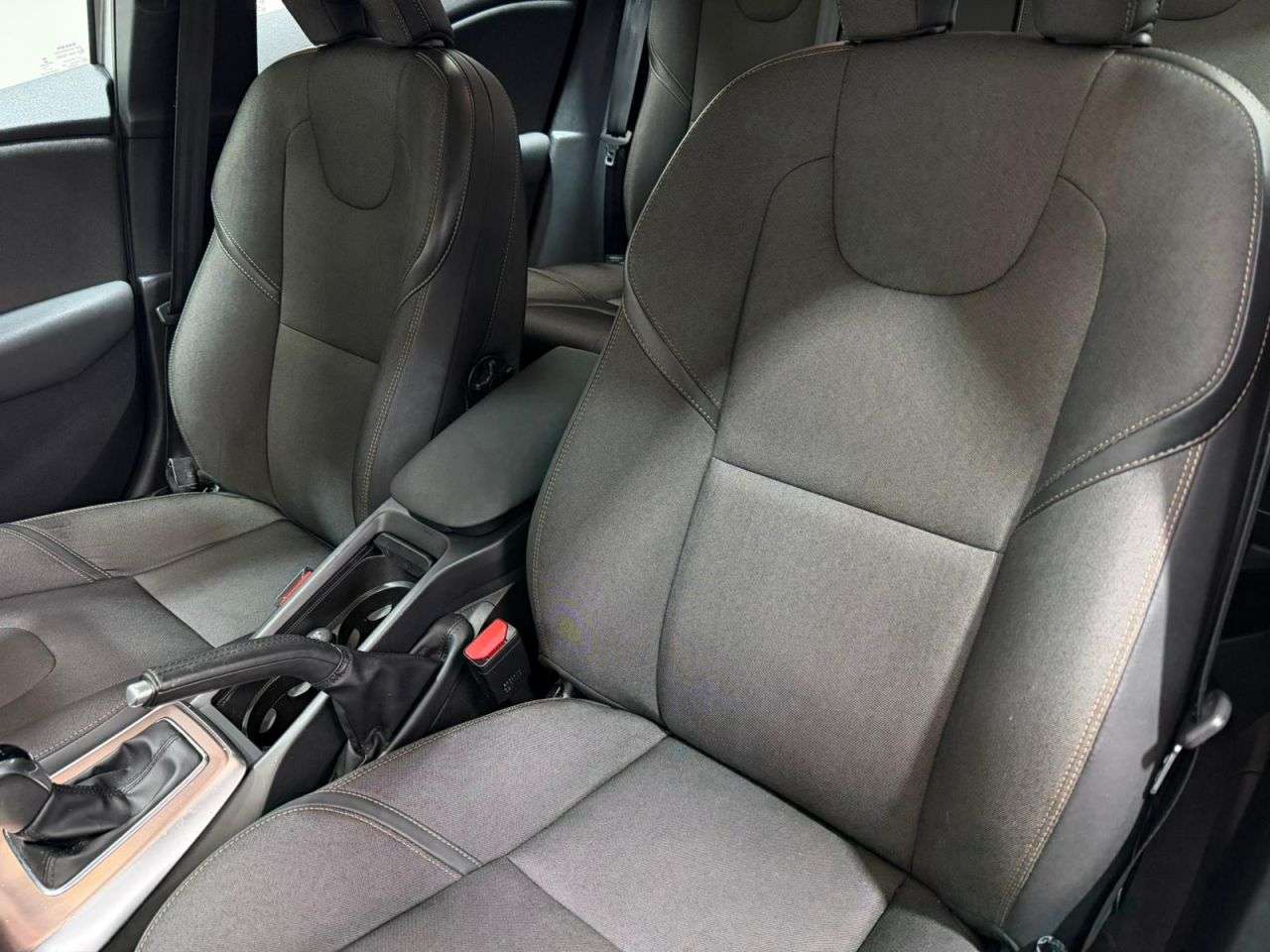 2018 VOLVO V40 CROSS COUNTRY 2018 VOLVO V40 CROSS COUNTRY