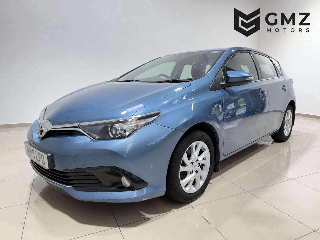 A 2015 TOYOTA AURIS 1.2 VVT-i Icon Hatchback 5dr Petrol Manual Euro 6 (s/s) (116 ps) NATIONWIDE A 2015 TOYOTA AURIS 1.2 VVT-i Icon Hatchback 5dr Petrol Manual Euro 6 (s/s) (116 ps) NATIONWIDE