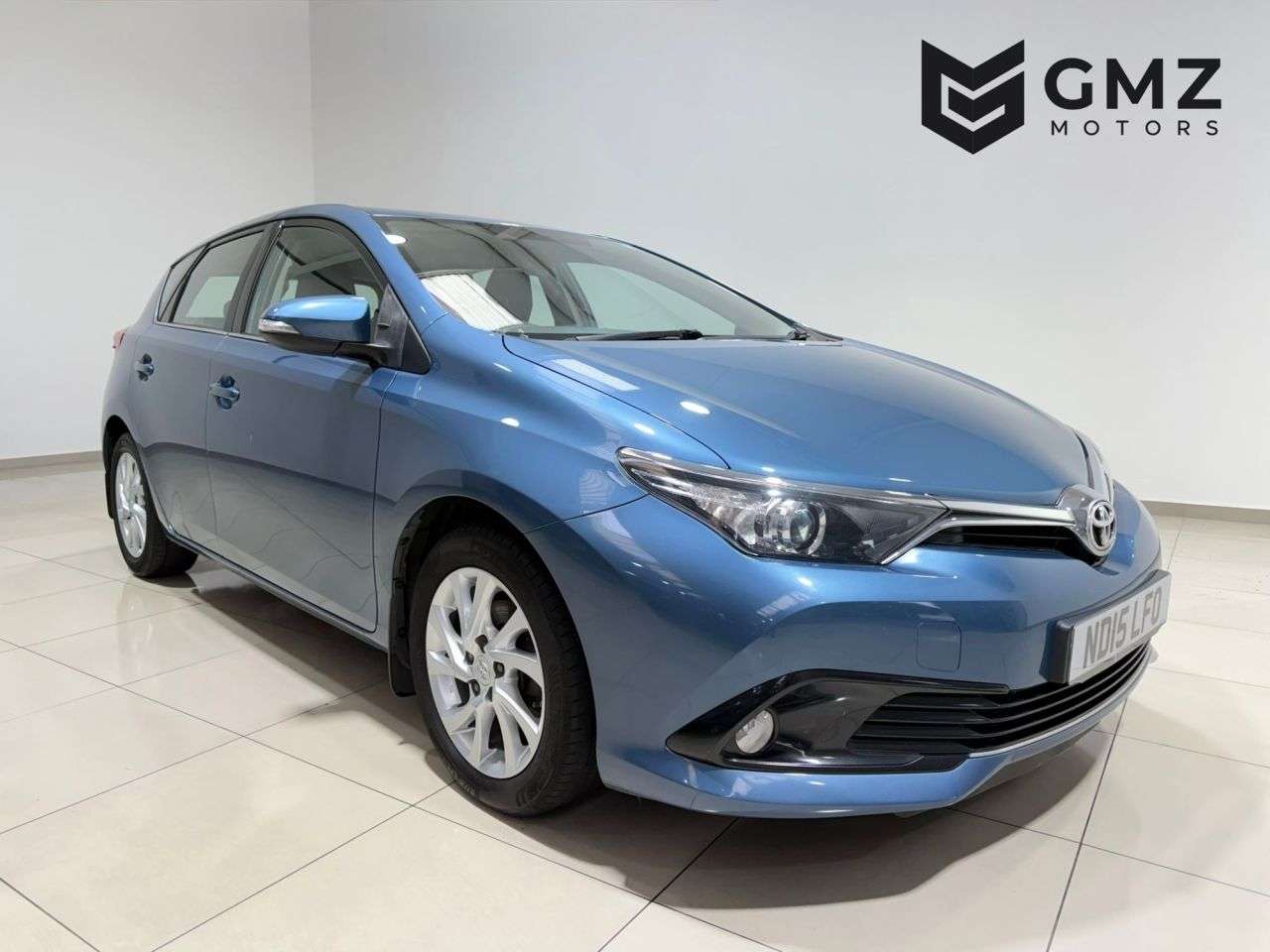 A 2015 TOYOTA AURIS 1.2 VVT-i Icon Hatchback 5dr Petrol Manual Euro 6 (s/s) (116 ps) NATIONWIDE A 2015 TOYOTA AURIS 1.2 VVT-i Icon Hatchback 5dr Petrol Manual Euro 6 (s/s) (116 ps) NATIONWIDE