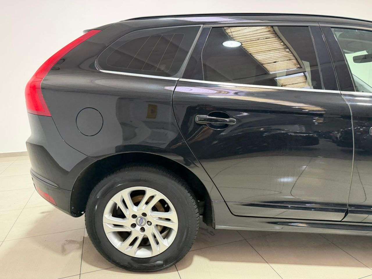 2015 VOLVO XC60 2015 VOLVO XC60