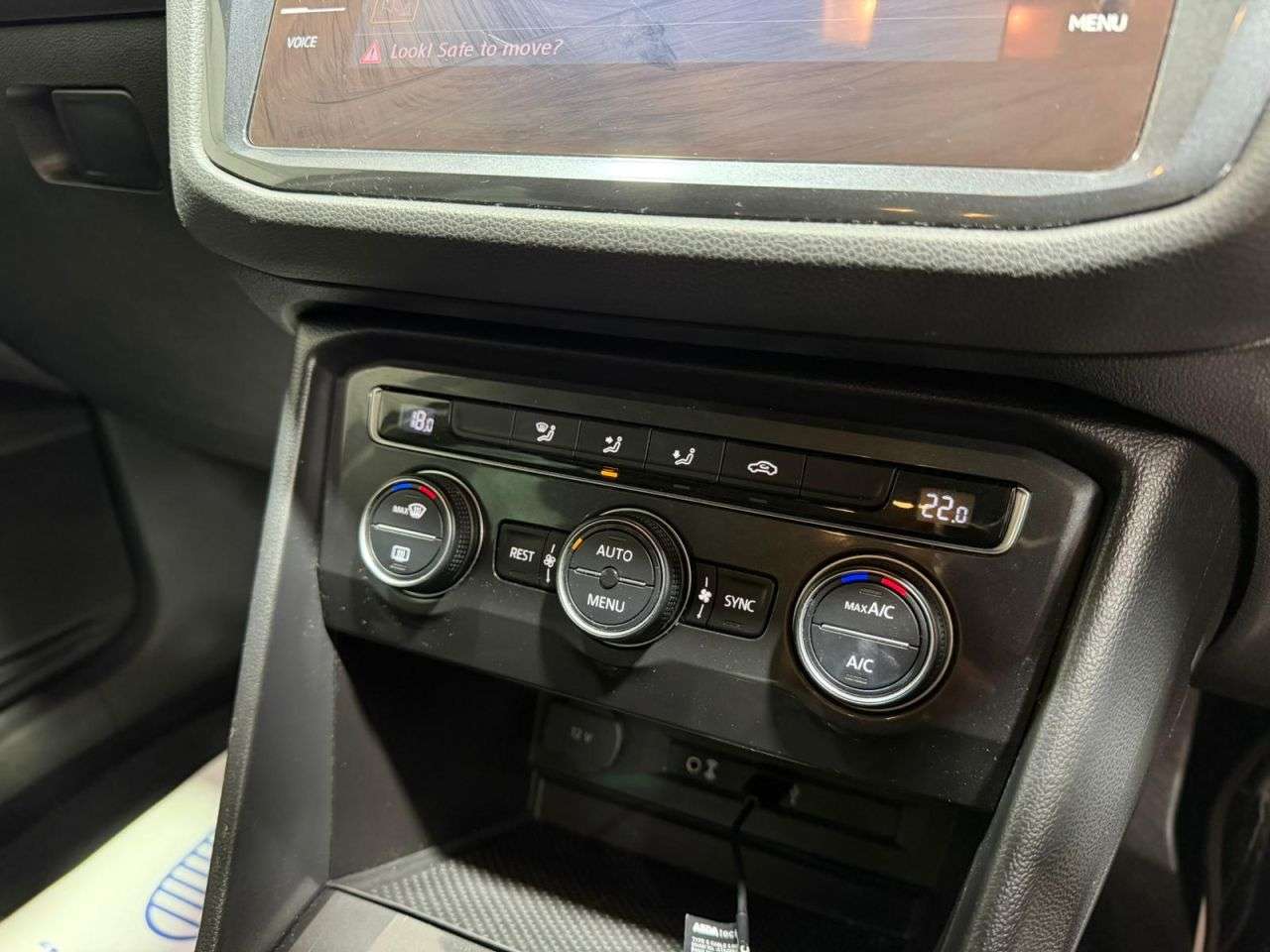 2017 VOLKSWAGEN TIGUAN 2017 VOLKSWAGEN TIGUAN