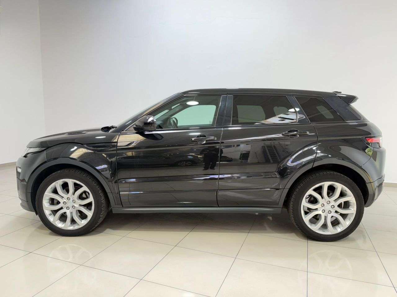 2017 LAND ROVER RANGE ROVER EVOQUE 2017 LAND ROVER RANGE ROVER EVOQUE