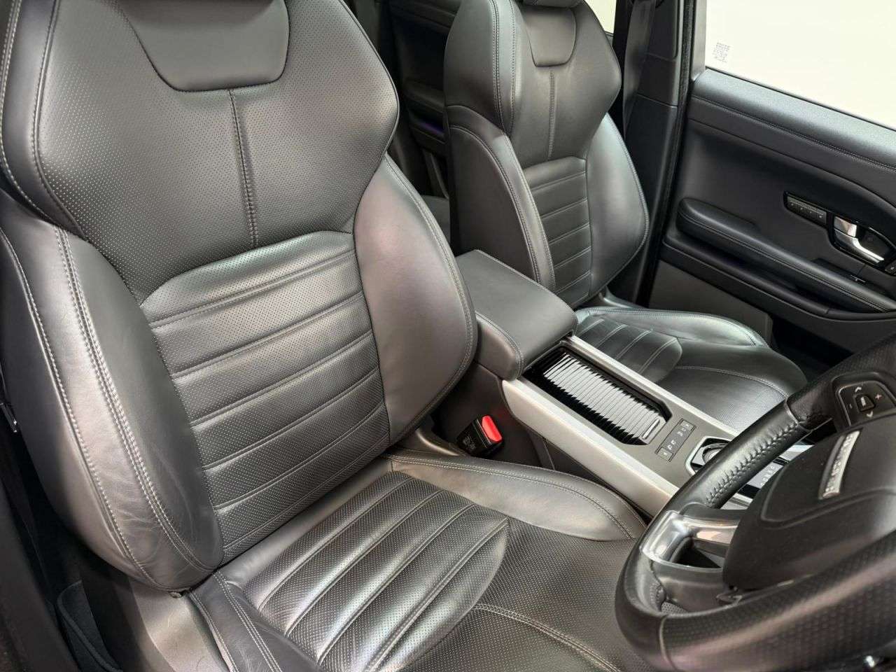 2017 LAND ROVER RANGE ROVER EVOQUE 2017 LAND ROVER RANGE ROVER EVOQUE