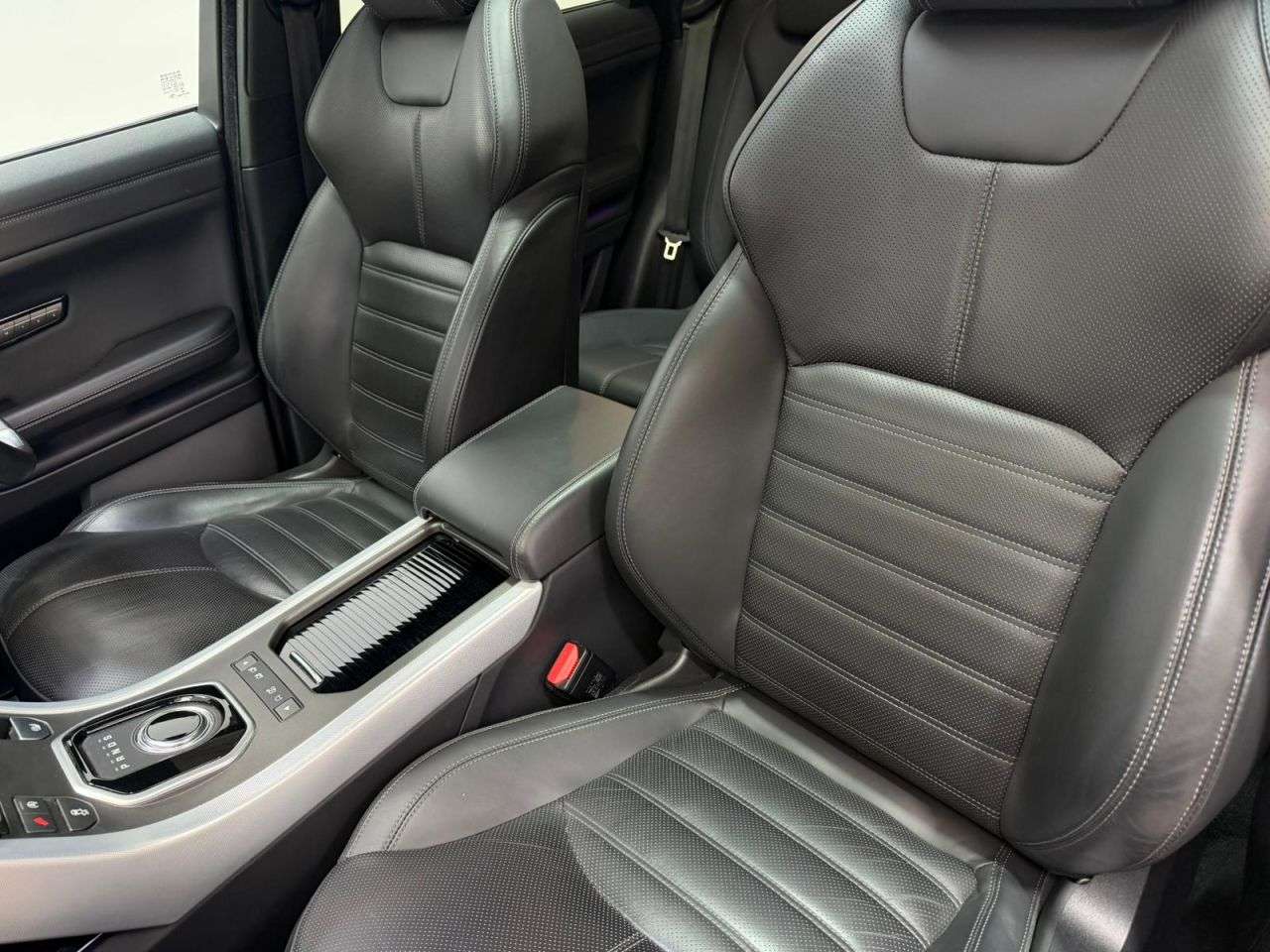 2017 LAND ROVER RANGE ROVER EVOQUE 2017 LAND ROVER RANGE ROVER EVOQUE