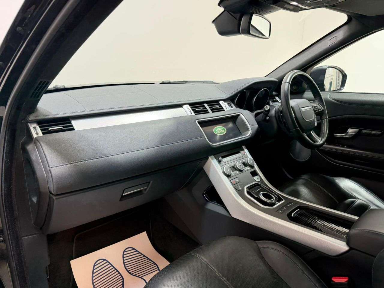2017 LAND ROVER RANGE ROVER EVOQUE 2017 LAND ROVER RANGE ROVER EVOQUE
