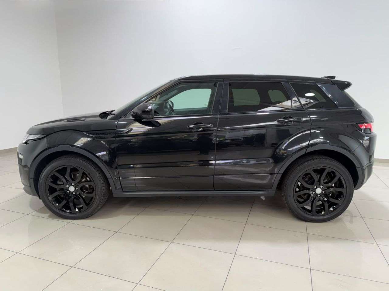 2017 LAND ROVER RANGE ROVER EVOQUE 2017 LAND ROVER RANGE ROVER EVOQUE