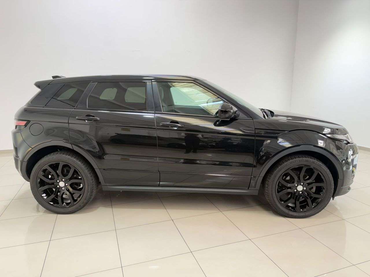 2017 LAND ROVER RANGE ROVER EVOQUE 2017 LAND ROVER RANGE ROVER EVOQUE