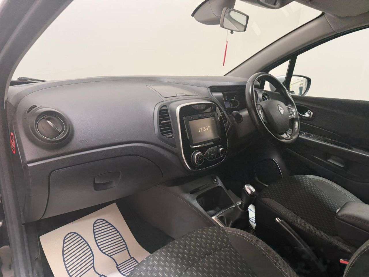 2017 RENAULT CAPTUR 2017 RENAULT CAPTUR
