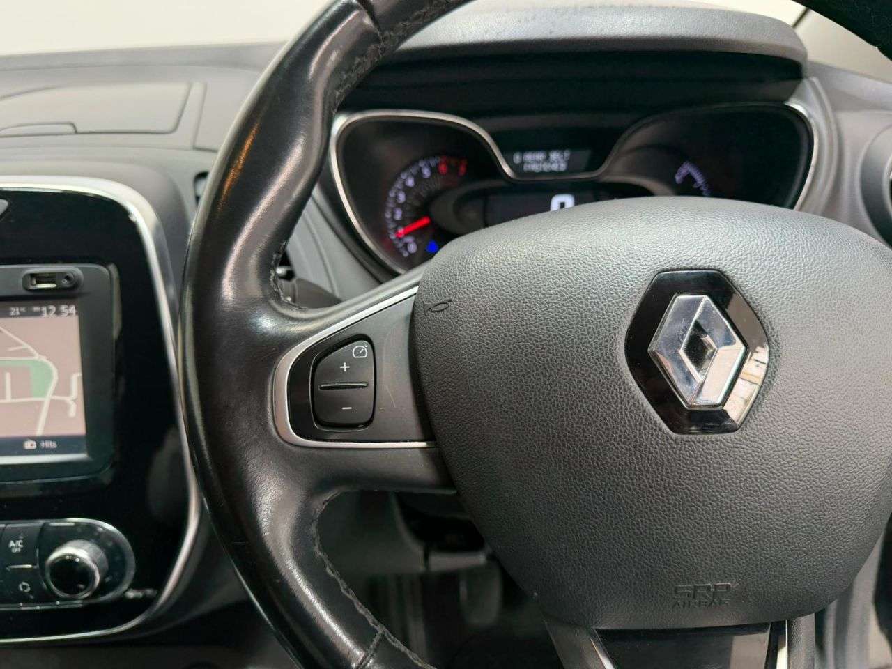 2017 RENAULT CAPTUR 2017 RENAULT CAPTUR