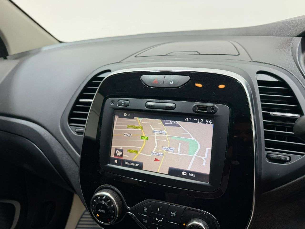 2017 RENAULT CAPTUR 2017 RENAULT CAPTUR